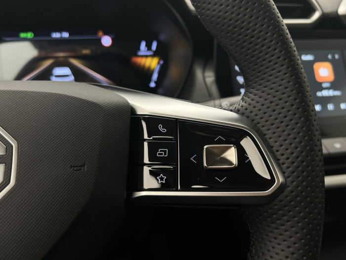 MG ZS 1.5 EMOTION HYBRID+ AUT CZ