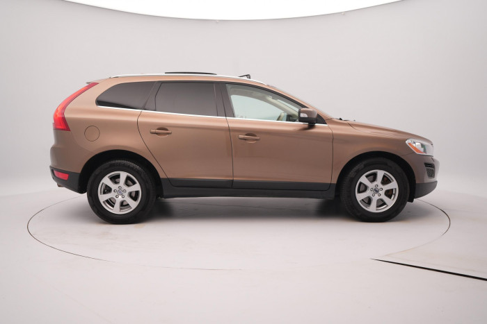 Volvo XC60 3.2 AWD MOMENTUM AUT 3.2 Momentum