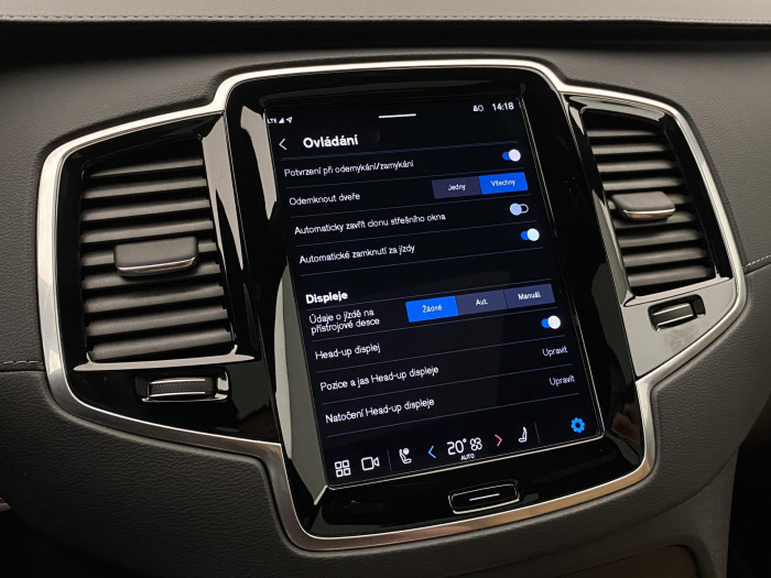 Volvo XC90 T8 AWD ULTIMATE DARK RECHARGE