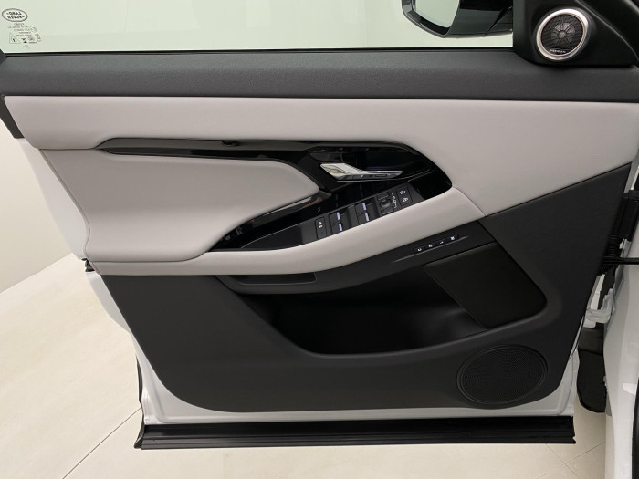 Land Rover Range Rover Evoque D200 R-DYNAMIC SE  AWD AUT 2.0 d Dynamic SE