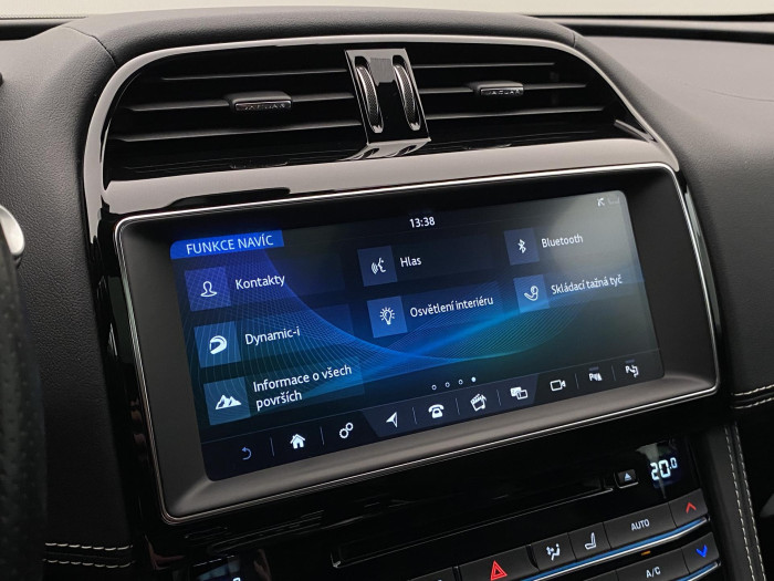 Jaguar F-Pace 5.0 V8 SVR AWD REZERVACE 5.0 V8