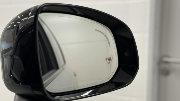 Volvo XC90 B5 AWD ULTIMATE DARK REZERVACE