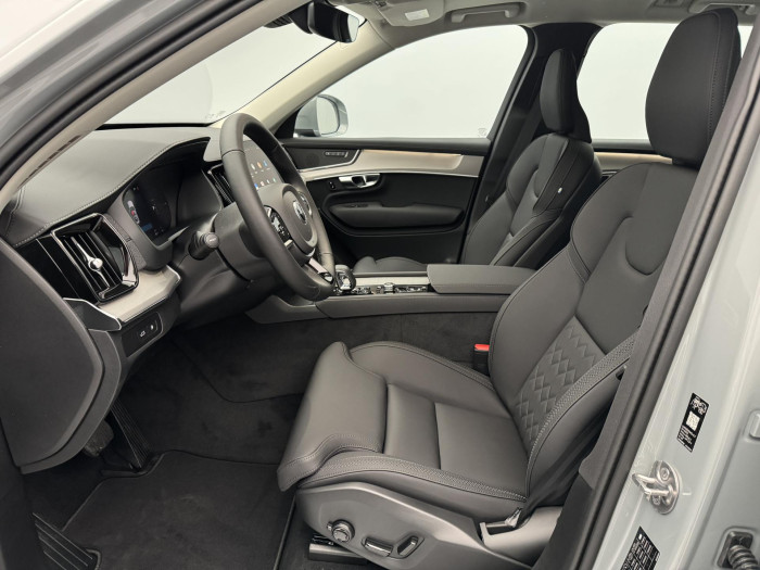 Volvo XC90 T8 AWD AUT RECHARGE CORE 7míst