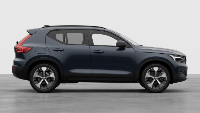 Volvo XC40 B3 AUT DARK PLUS