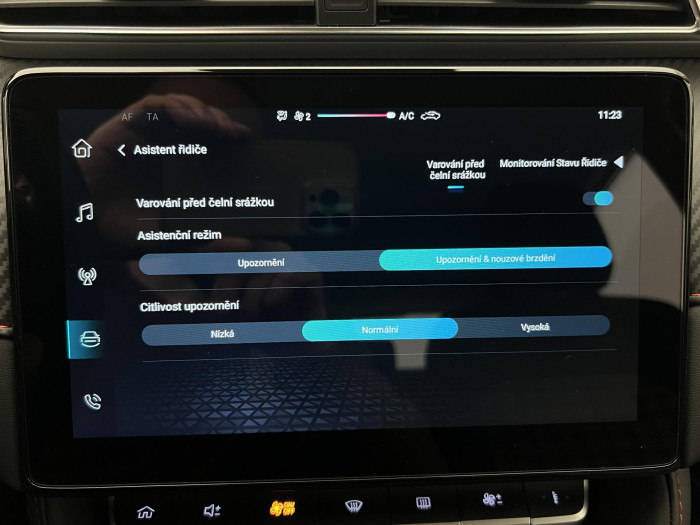 MG ZS 1.5 ESSENTIAL PLUS CZ 1.maj.