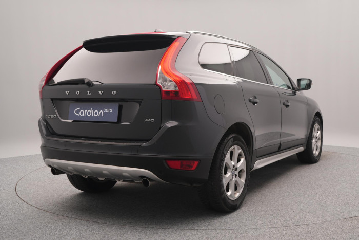Volvo XC60 D3 AWD SUMMUM 2.4 d Summum