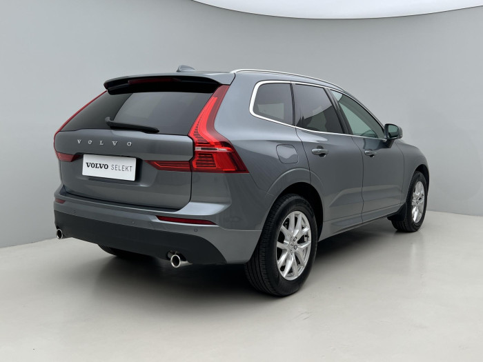 Volvo XC60 B4 MOMENTUM 2.0 Momentum