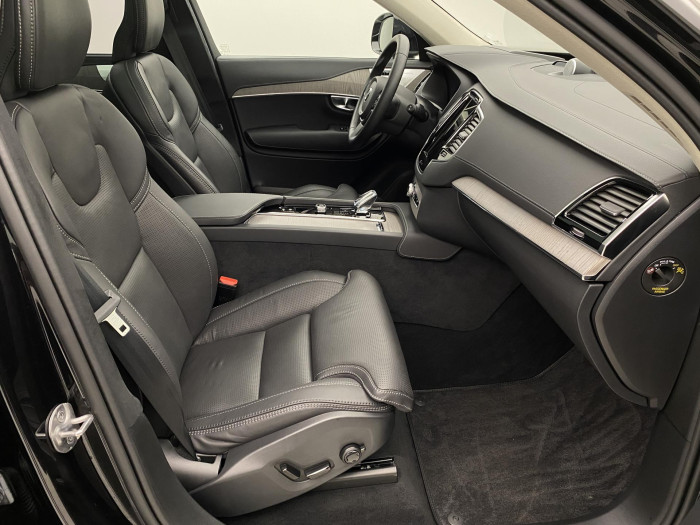 Volvo XC90 B5 AWD BRIGHT ULTIMATE CZ 7m