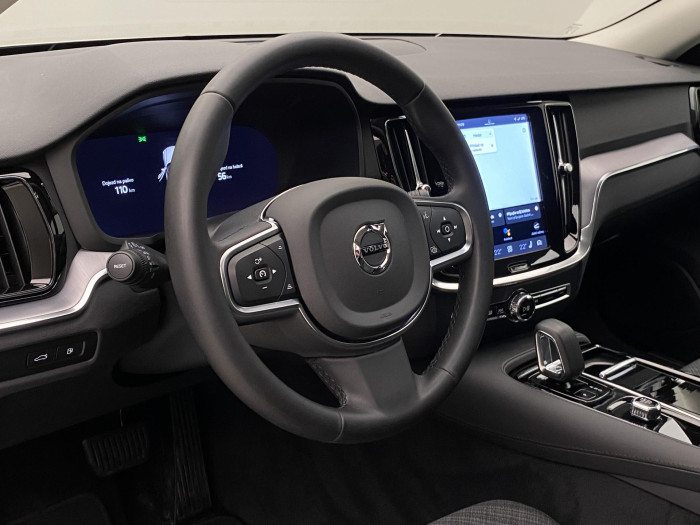 Volvo V60 T6 AWD RECHARGE CORE AUT CZ