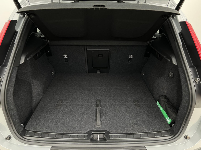Volvo XC40 B4 CORE AUT 1.maj.
