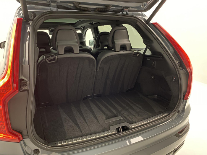 Volvo XC90 B5 AWD AUT R-DESIGN 7míst
