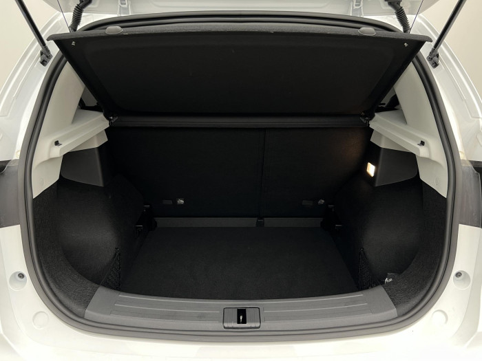 MG ZS 1.5 ESSENTIAL PLUS AUT CZ