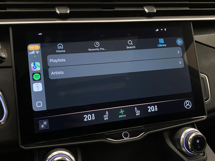 Lynk & Co 01 PHEV DCT AUT 1.maj