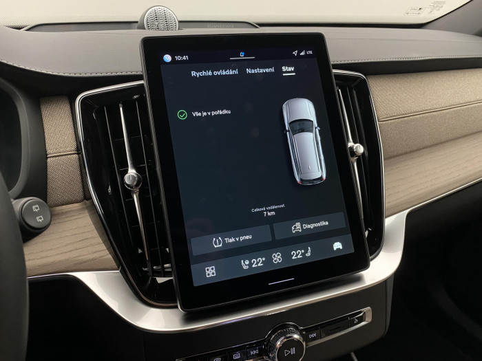 Volvo XC90 T8 AWD RECHARGE DARK PLUS 7m