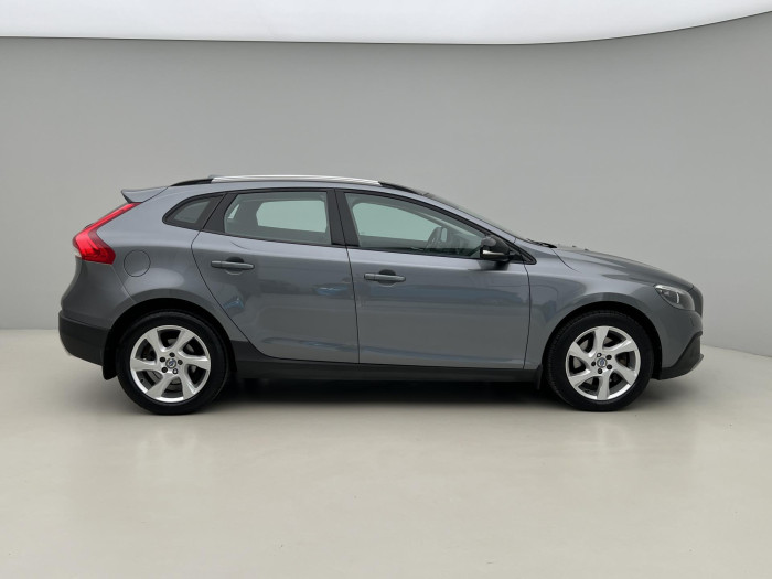 Volvo V40 CC D3 MOMENTUM 2.0 d CC CC Momentum