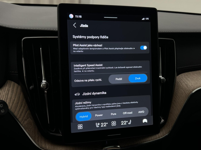 Volvo XC60 T6 AWD RECHARGE BRIGHT ULTRA