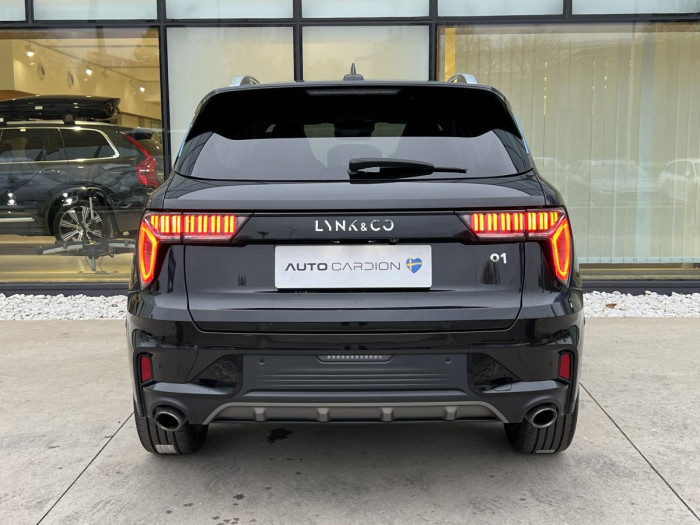 Lynk & Co 01 PHEV DCT Aut 1.maj.