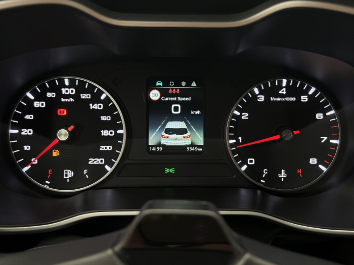 MG ZS 1.5 ESSENTIAL PLUS CZ