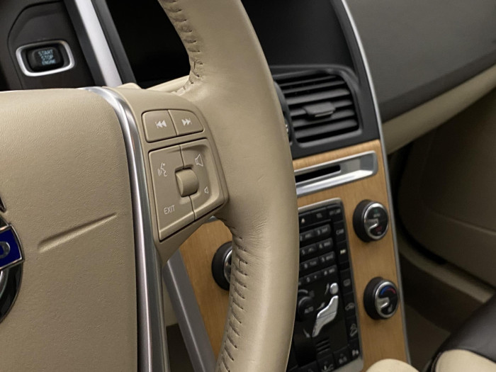 Volvo XC60 D5 AWD SUMMUM AUT CZ 2.4 d Summum