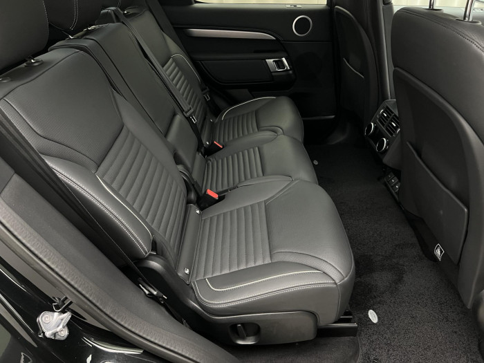 Land Rover Discovery D250 R-DYNAMIC SE AWD AUT 3.0 d Dynamic SE