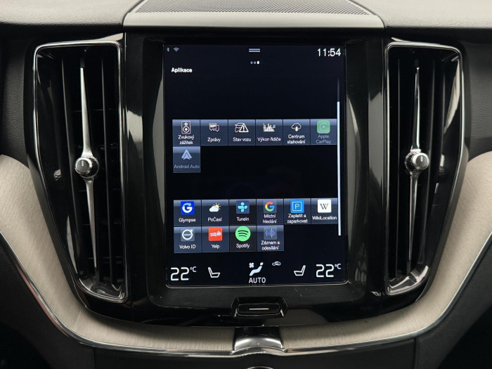 Volvo XC60 D4 AWD INSCRIPTION REZERVACE 2.0 d