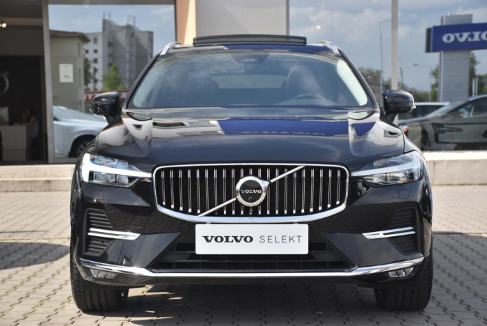 Volvo XC60 B5 AWD ULTIMATE BRIGHT 1.maj.