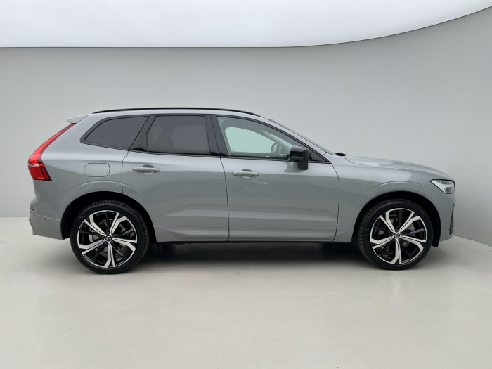 Volvo XC60 T8 AWD ULTIMATE DARK AUT 1.maj