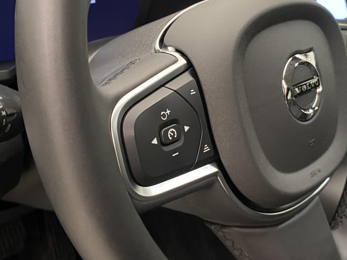 Volvo V60 T6 AWD RECHARGE CORE AUT CZ