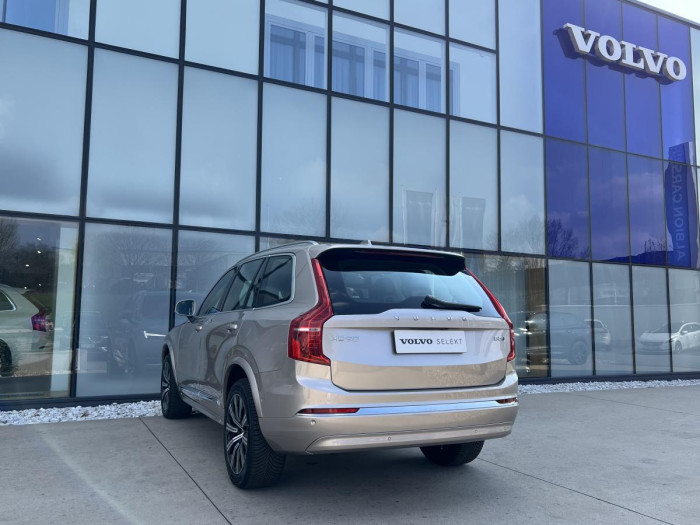 Volvo XC90 B5 AWD AUT BRIGHT PLUS 7-míst