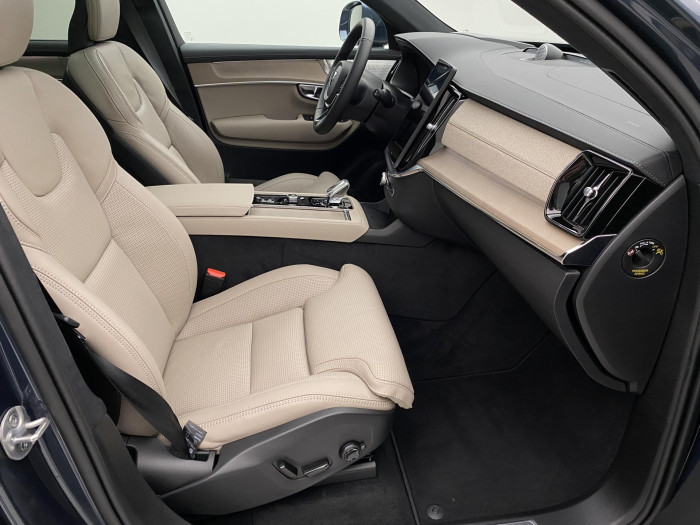 Volvo XC90 B5 AWD AUT BRIGHT ULTRA 7míst