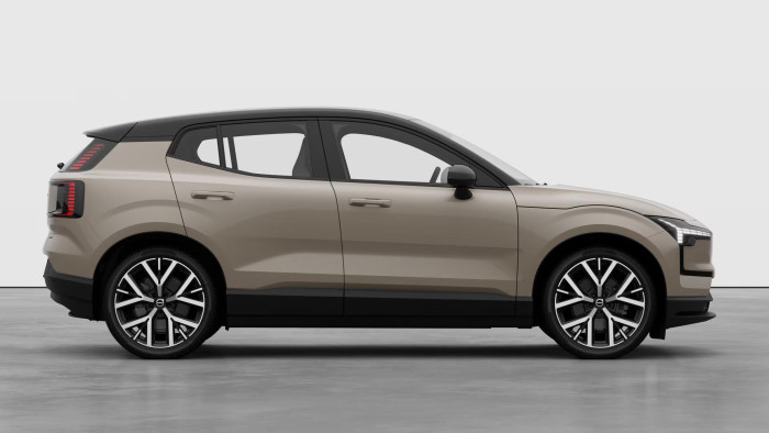 Volvo EX30 PURE ELECTRIC EXTENDED PLUS