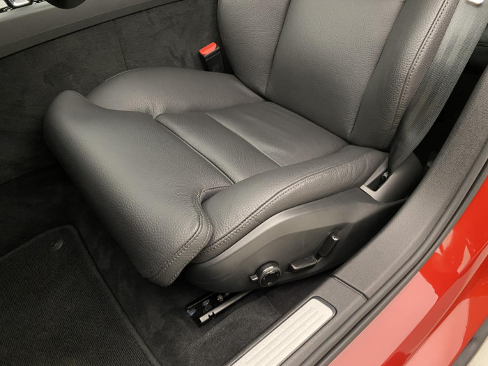 Volvo V60 B4 DARK PLUS AUT CZ