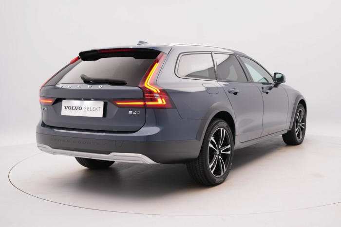 Volvo V90 CC B4 AWD PRO AUT 1.maj. 2.0 CC CC