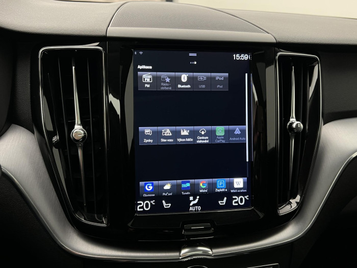 Volvo XC60 B5 AWD MOMENTUM AUT 2.0 Momentum