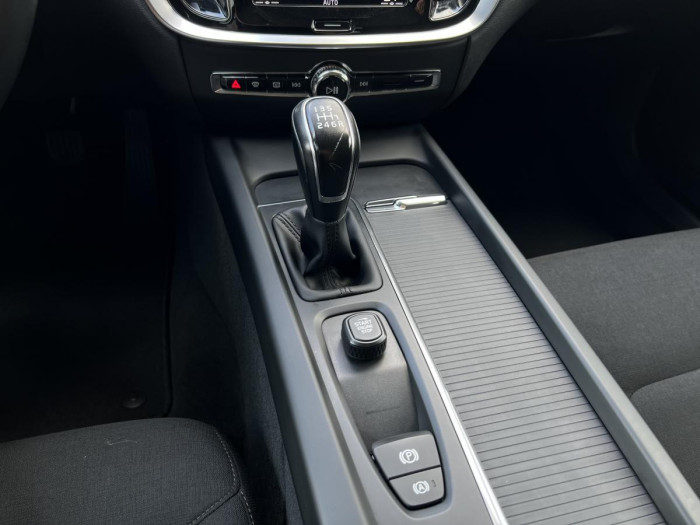 Volvo V60 D3 NAVIGACE 1.maj. 2.0 d