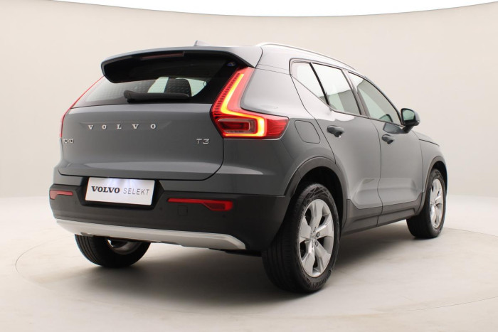 Volvo XC40 T3 MOMENTUM REZERVACE 1.5 Momentum