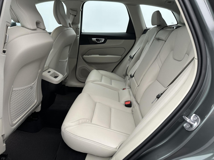 Volvo XC60 B5 AWD AUT BRIGHT PLUS