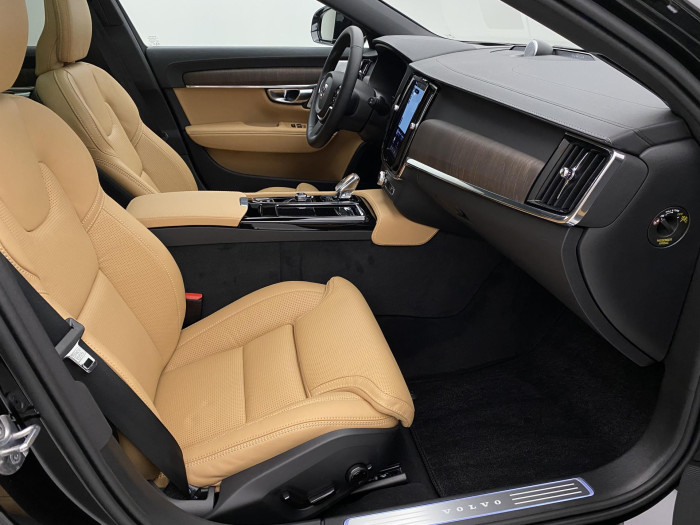 Volvo V90 T8 AWD Plug-in BRIGHT ULTRA