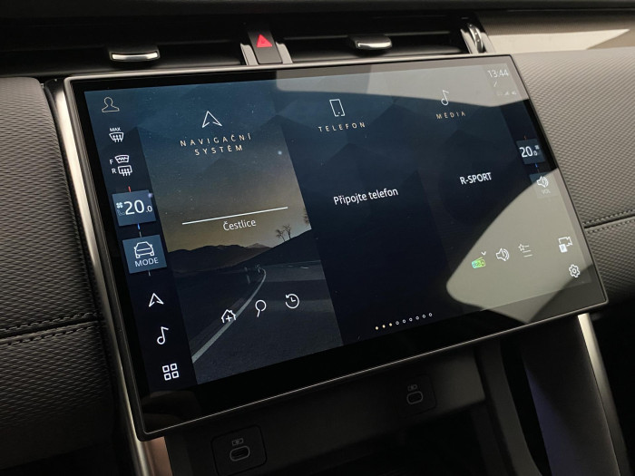 Land Rover Discovery Sport D200 DYNAMIC SE AWD AUT 2.0 d Dynamic SE