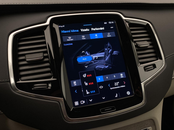 Volvo XC90 T8 AWD RECHARGE DARK REZERVACE