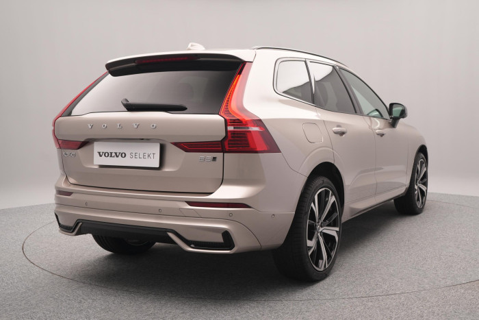 Volvo XC60 B5 AWD DARK PLUS AUT