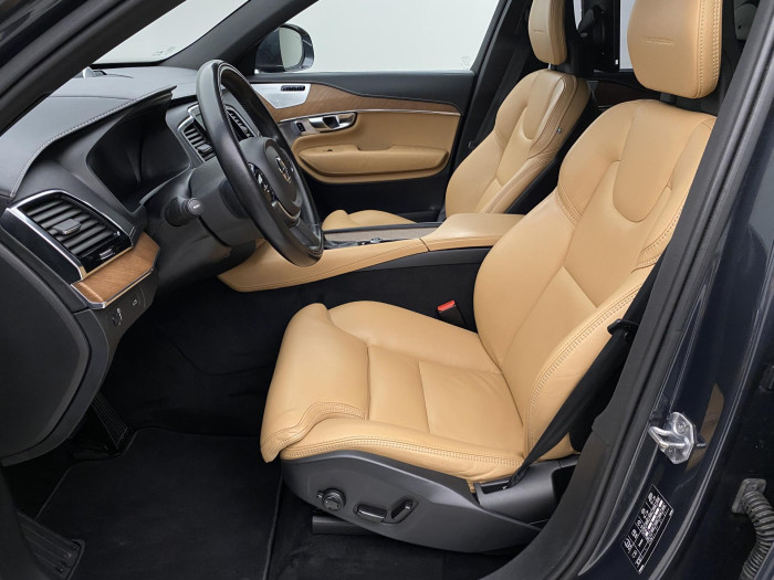 Volvo XC90 D5 AWD INSCRIPTION AUT 2.0 d