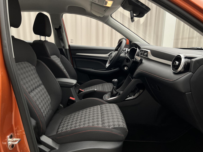 MG ZS 1.5 ESSENTIAL PLUS CZ 1.maj.