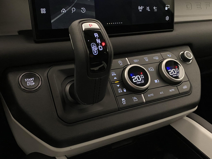 Land Rover Defender 110 D200 S AWD AUT 3.0 d