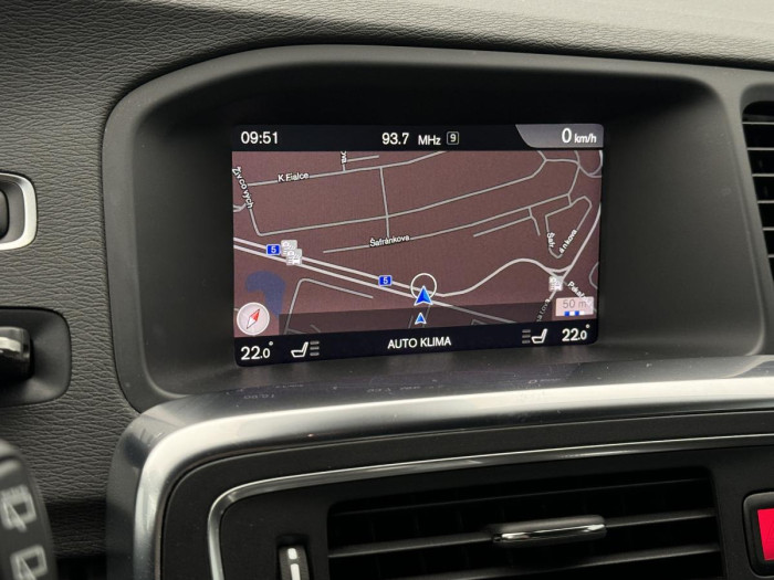 Volvo V60 D4 MOMENTUM NAVIGACE 2.0 d Momentum