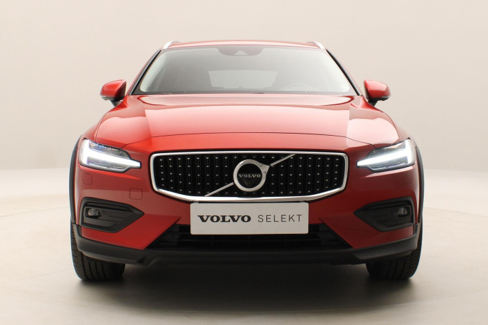 Volvo V60 CC B4 AWD ADVANCED AUT 1.maj 2.0 CC CC