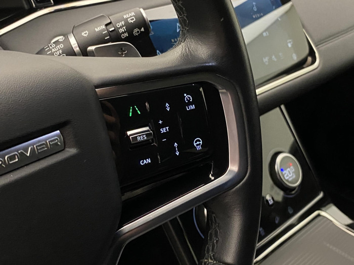 Land Rover Range Rover Evoque D200 SE AWD REZERVACE 2.0 d SE