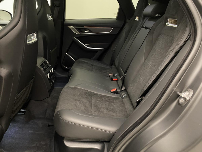 Jaguar F-Pace SVR 575 EDITION REZERVACE 5.0 Edition