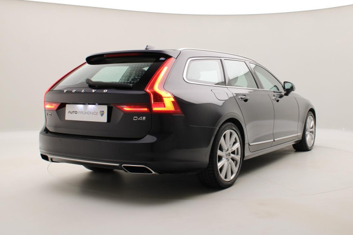 Volvo V90 D4 INSCRIPTION AUT REZERVACE 2.0 d