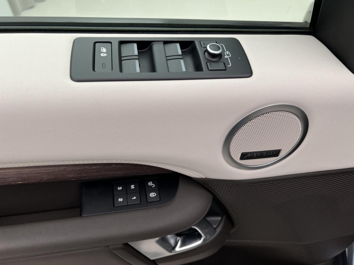 Land Rover Discovery 3.0 TDV6 HSE AWD Aut CZ